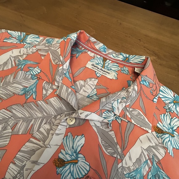 Tommy Bahama Other - Tommy Bahama Shirt Mens Medium Hawaiian Floral Coconut Point TENCEL Island Zone